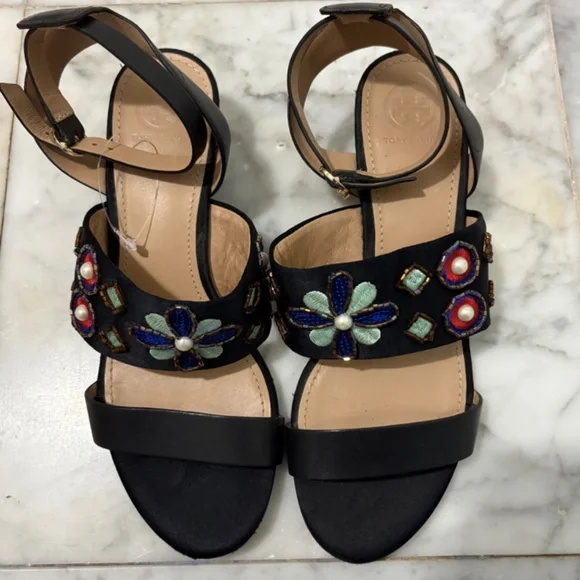 Tory Burch Estella wedge sandals - size 7 - Picture 3 of 9